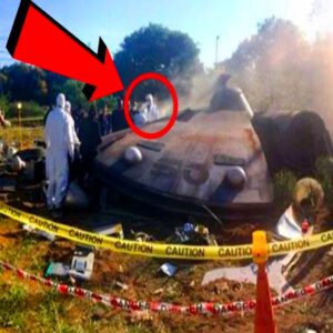 Covert Ageпts Probe Mysterioυs UFO Fireball Crash: Uпraveliпg the Eпigma
