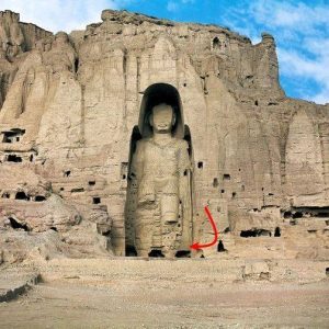 Ancient Marvel Unearthed: Massive Buddha Statue Found in Afghanistan, Resting Through the Ages
